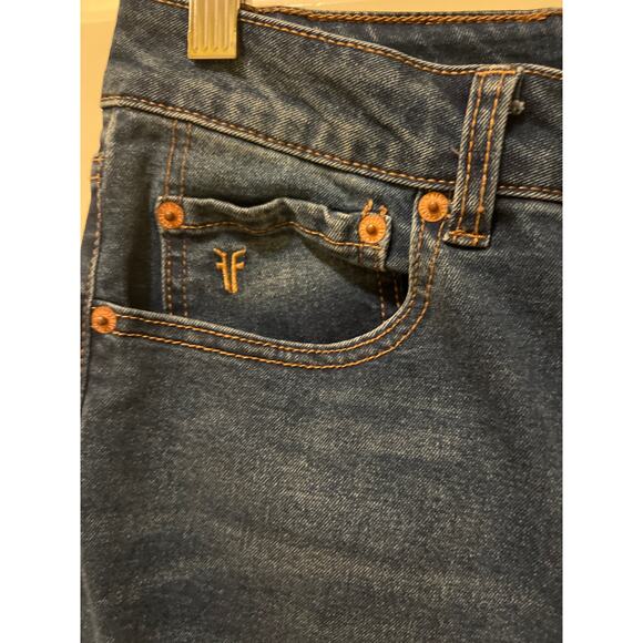 Frye Women's Straight Leg Jeans Size 8 29 Chic Stylish EUC Indie Boho - Picture 4 of 8